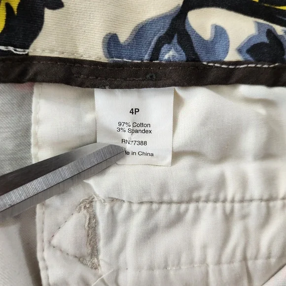 Jcrew Capri Pants Casual Womens Stretch White, Black & Red Floral Print Size 4P - Picture 9 of 10